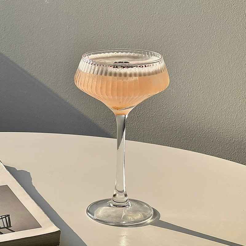 Champagne Flute Pair - 200ml Transparante Gestreepte Glazen 2026 Nieuwe